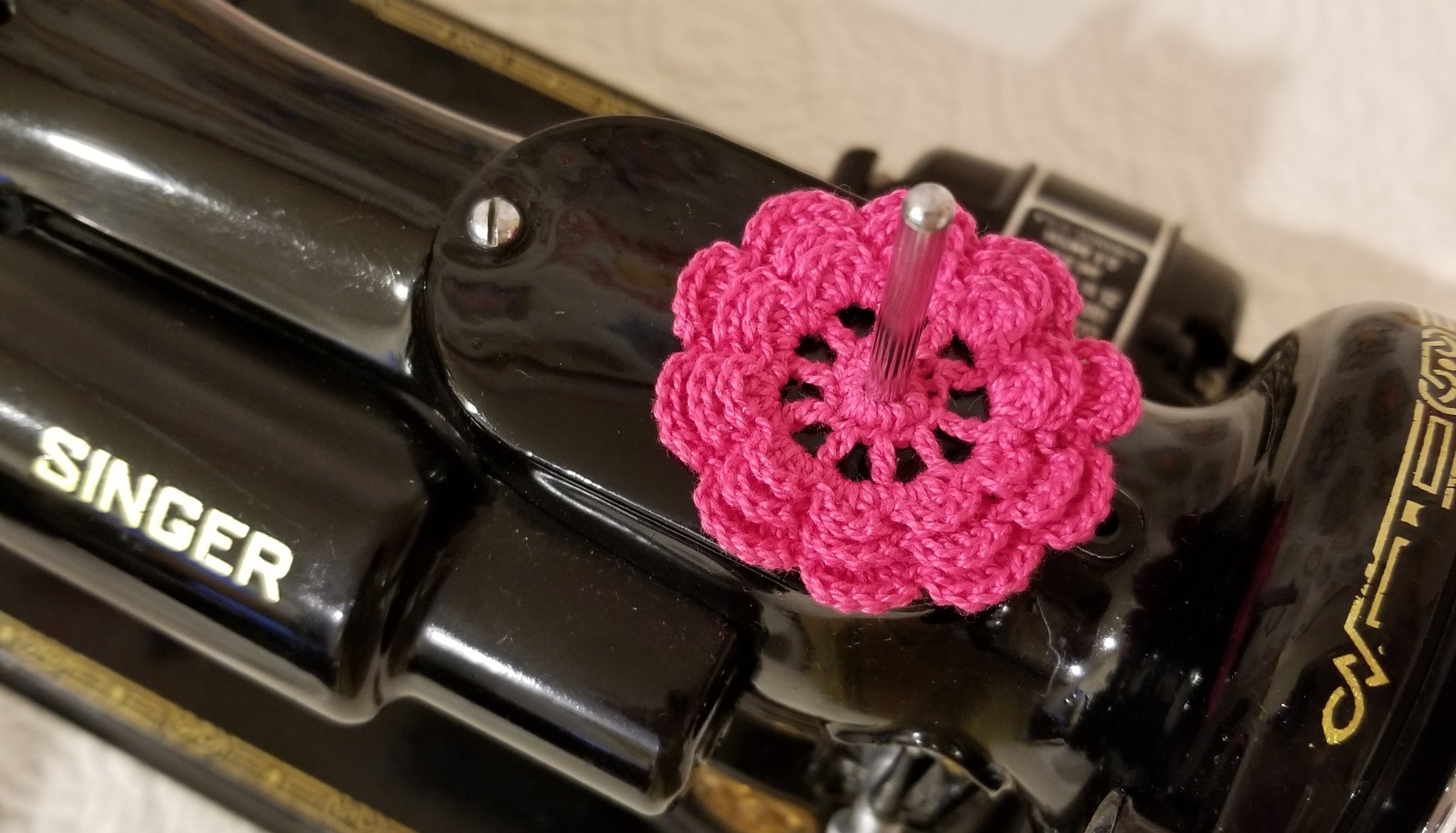 That Happy Factor: Decorative Sewing Pins –